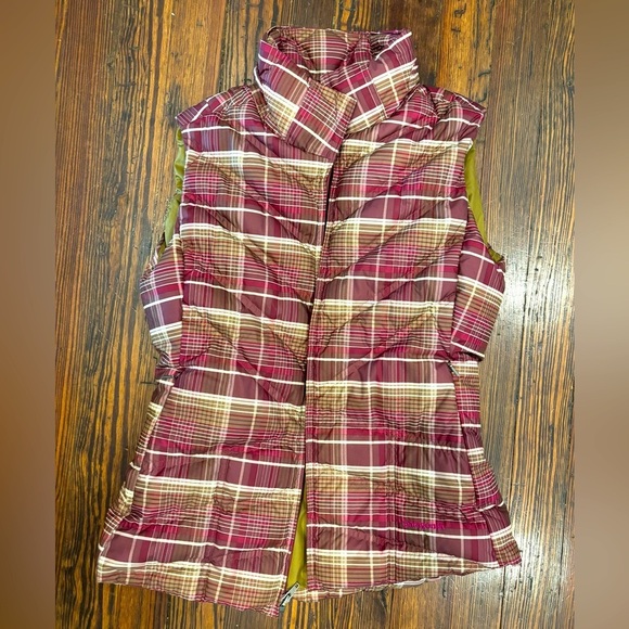 Patagonia Down With It Women’s Plaid Puffer Insulated Goose down Vest 51884 - Picture 1 of 9